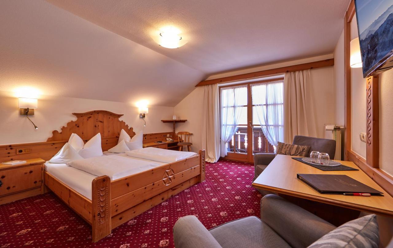 Landhotel Zum Bad Krün Εξωτερικό φωτογραφία