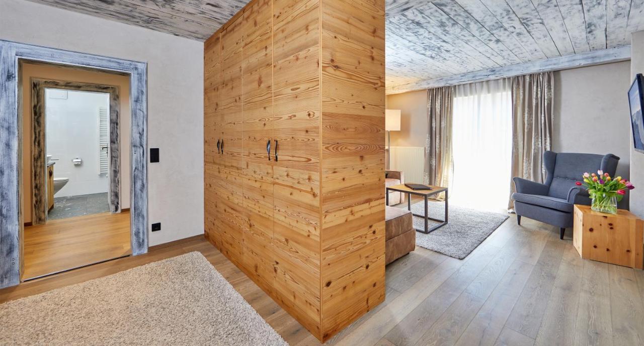 Landhotel Zum Bad Krün Εξωτερικό φωτογραφία