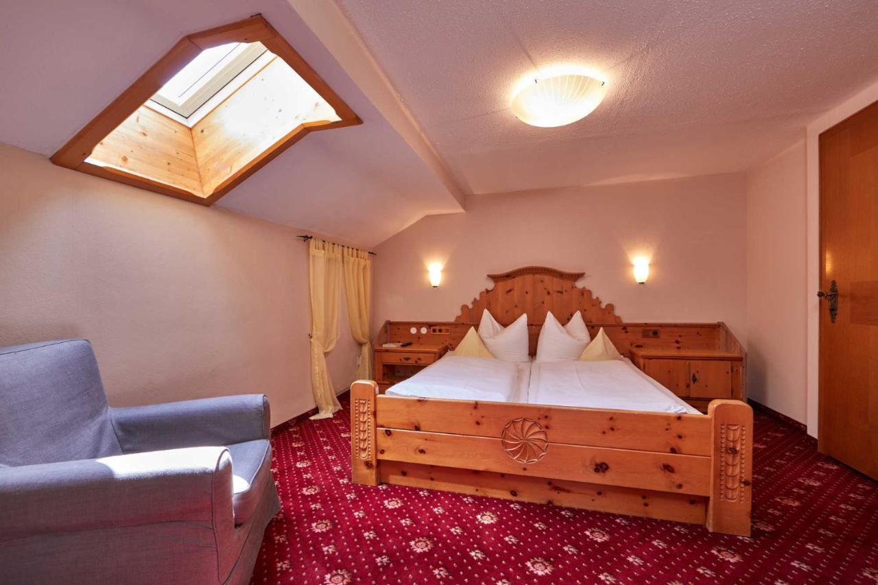 Landhotel Zum Bad Krün Εξωτερικό φωτογραφία
