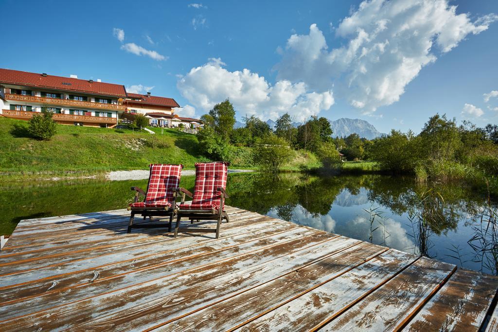 Landhotel Zum Bad Krün Εξωτερικό φωτογραφία
