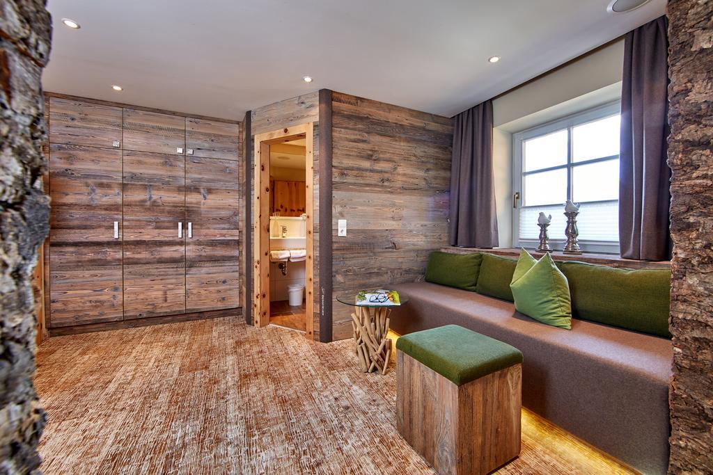 Landhotel Zum Bad Krün Εξωτερικό φωτογραφία