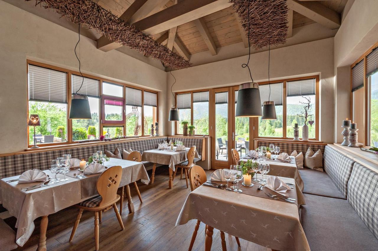 Landhotel Zum Bad Krün Εξωτερικό φωτογραφία